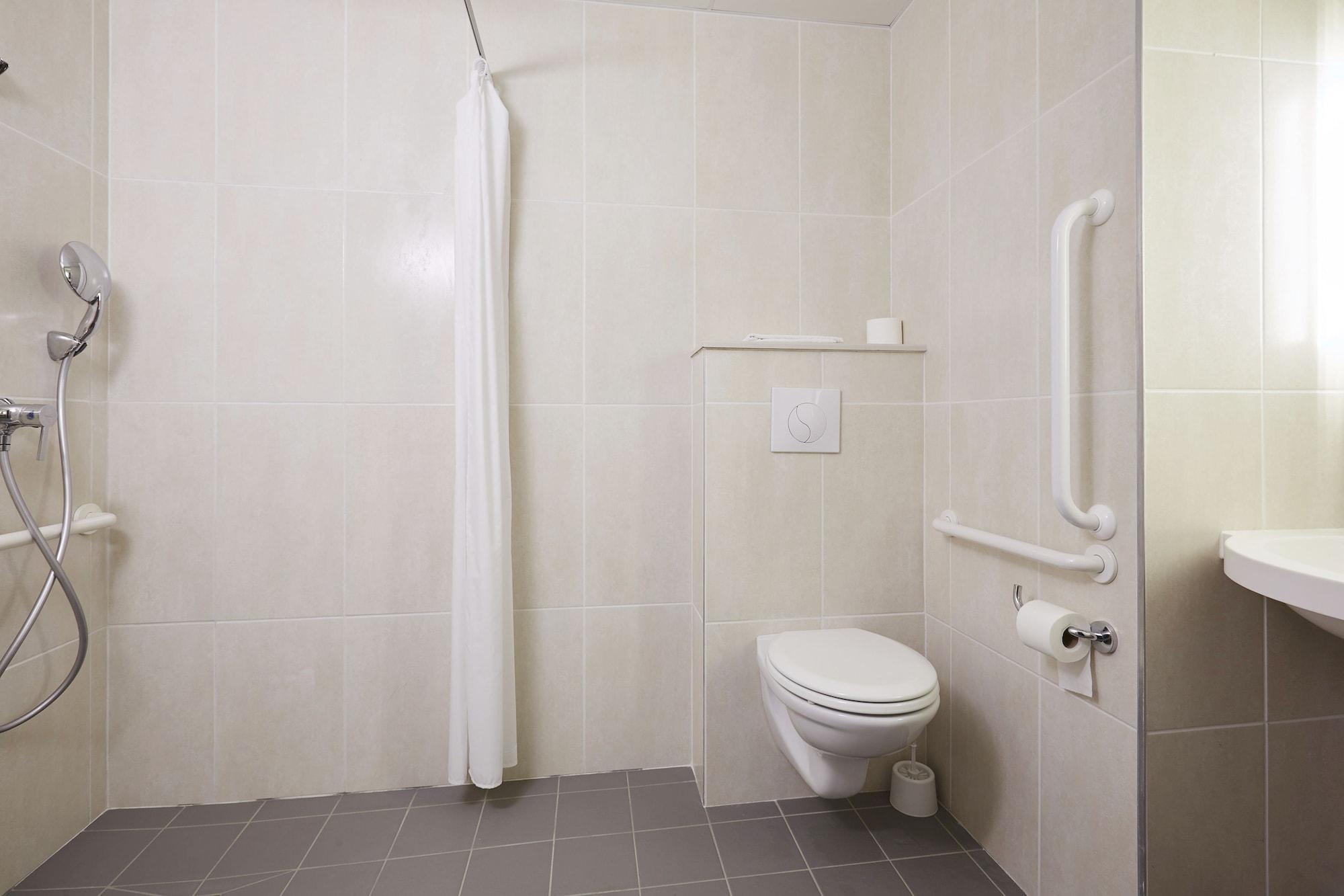 B&B Hotel Paris Romainville Noisy-Le-Sec Ngoại thất bức ảnh